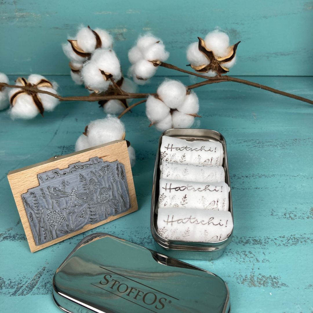 Stofftaschentücher HANDBEDRUCKT Motiv HERBSTGLÜCK BioBaumwolle in Edelstahl Tiny Box für DIY Feuchttücher