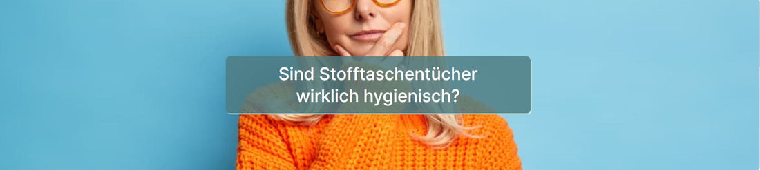 Frau hält sich fragend Finger unter den Mund