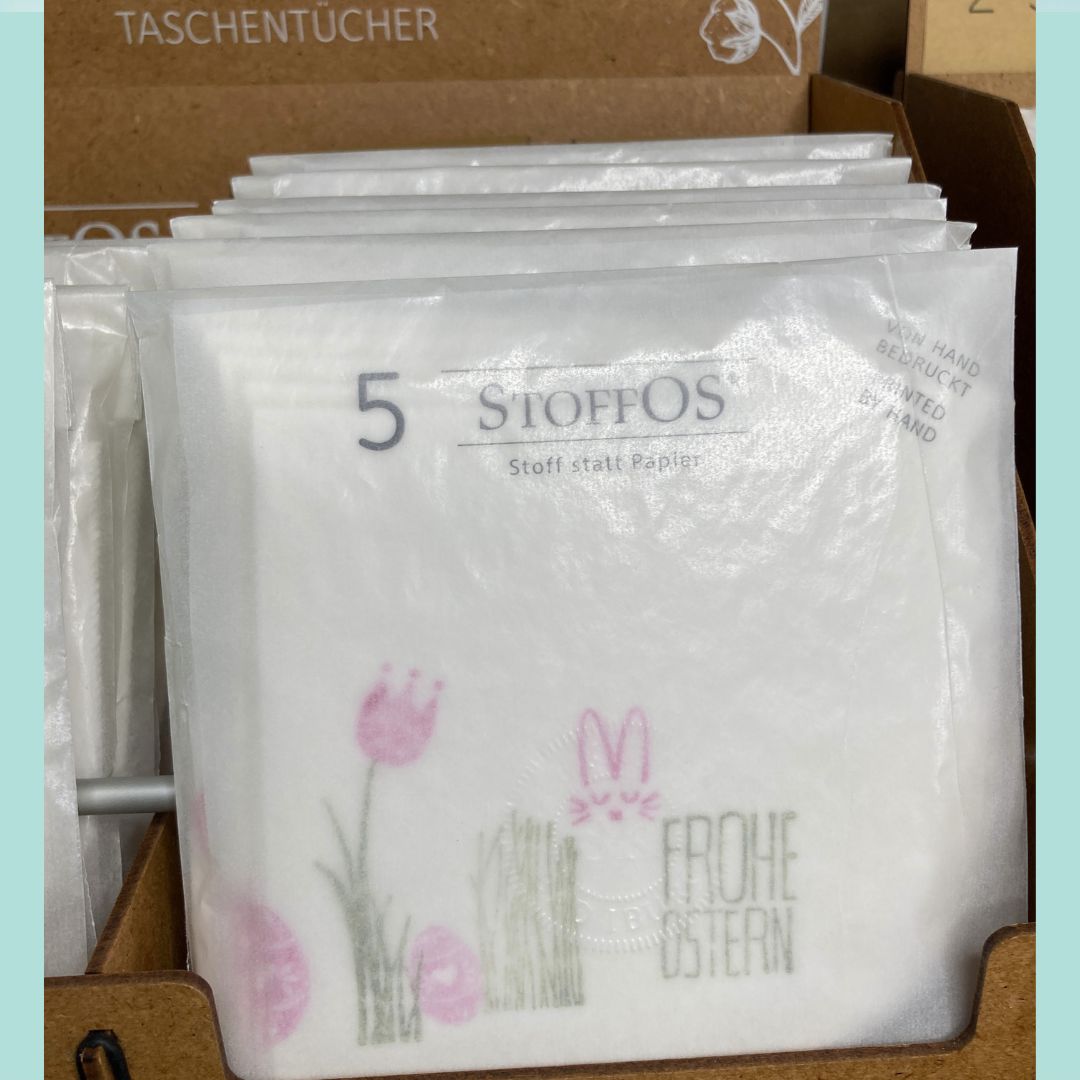 5er Pack mit bunt bedruckten StoffOS zu Ostern. In pink und mittelgrün sind ein Häschenkopf, Gräser und zwei Eier in Pink aufgedruckt.